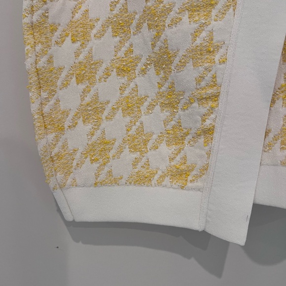 Balmain cardigan and skirt set - Picture 13 of 16